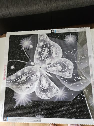 Customer photo review of 5D Diamond Painting leuchtender Schmetterling