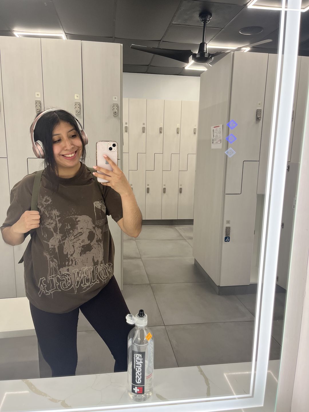 Customer photo review of W427 Phantom Oversized Tees