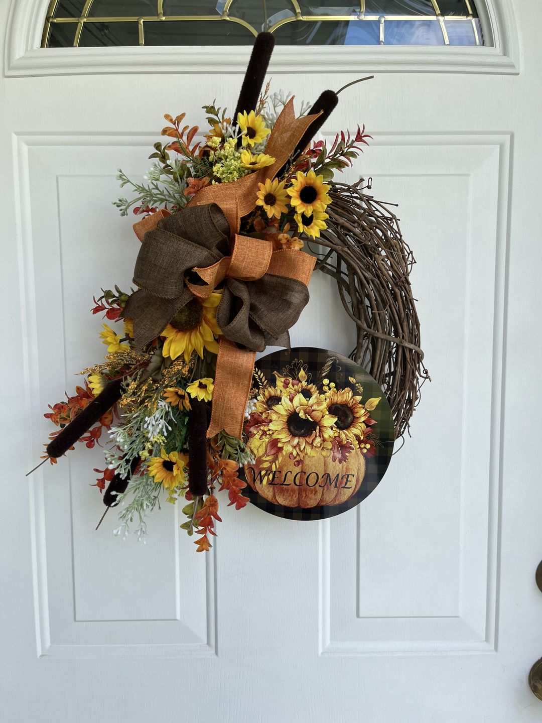 Customer photo review of 14" Oval Grapevine Wreath - DECOE-033