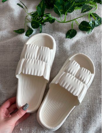Customer photo review of Cushy Stylish Puffer Women's Slides Sandals