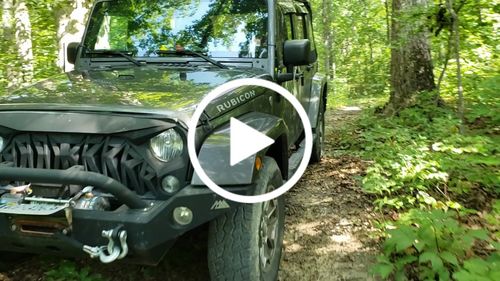 Customer video review of JKU: Custom MEK Removable Trail Armor