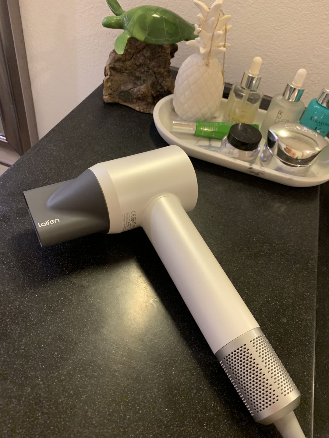 Customer photo review of Swift Special High Speed Hair Dryer (3 Nozzles)