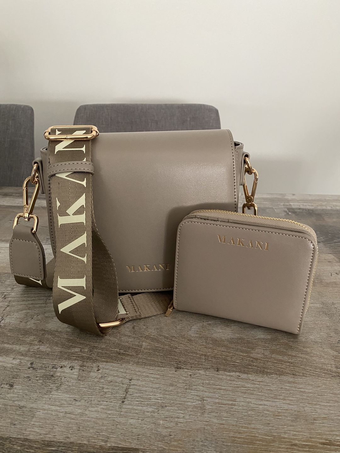 Customer photo review of KAIA - TAUPE