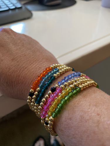 Customer photo review of Neon Lilas Summer Stack of 7