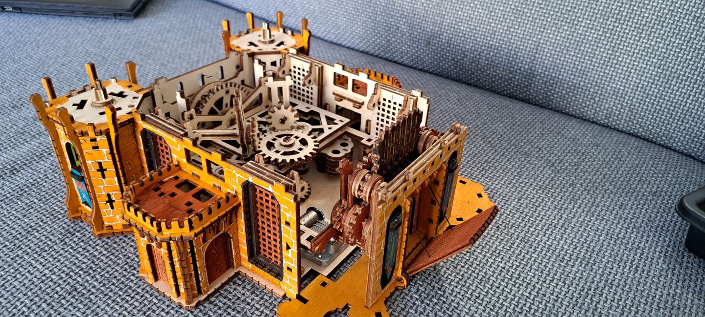 Customer photo review of Dragon Castle