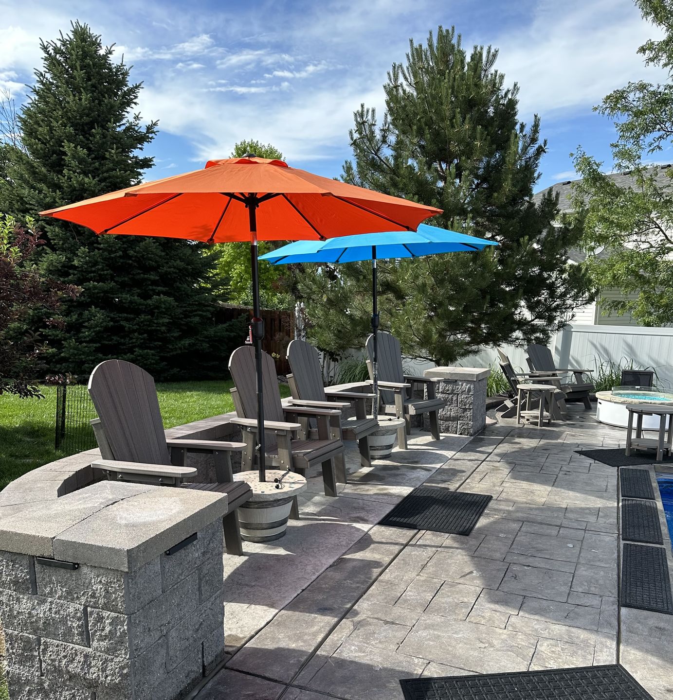 Customer photo review of DuraWeather Poly® Upright Adirondack Chair & Two Tier 18" Round End Table Set