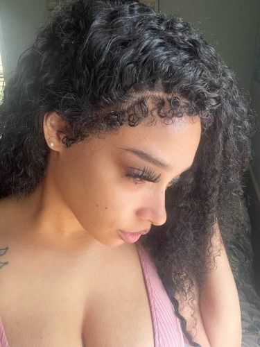 Customer photo review of 4C Edge! Curly Swiss HD Undetectable Lace 13x4 Lace Frontal Wig