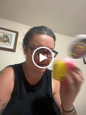 Customer video review of Sea Monster Smoothie Split Scrub (Strawberry & Banana)