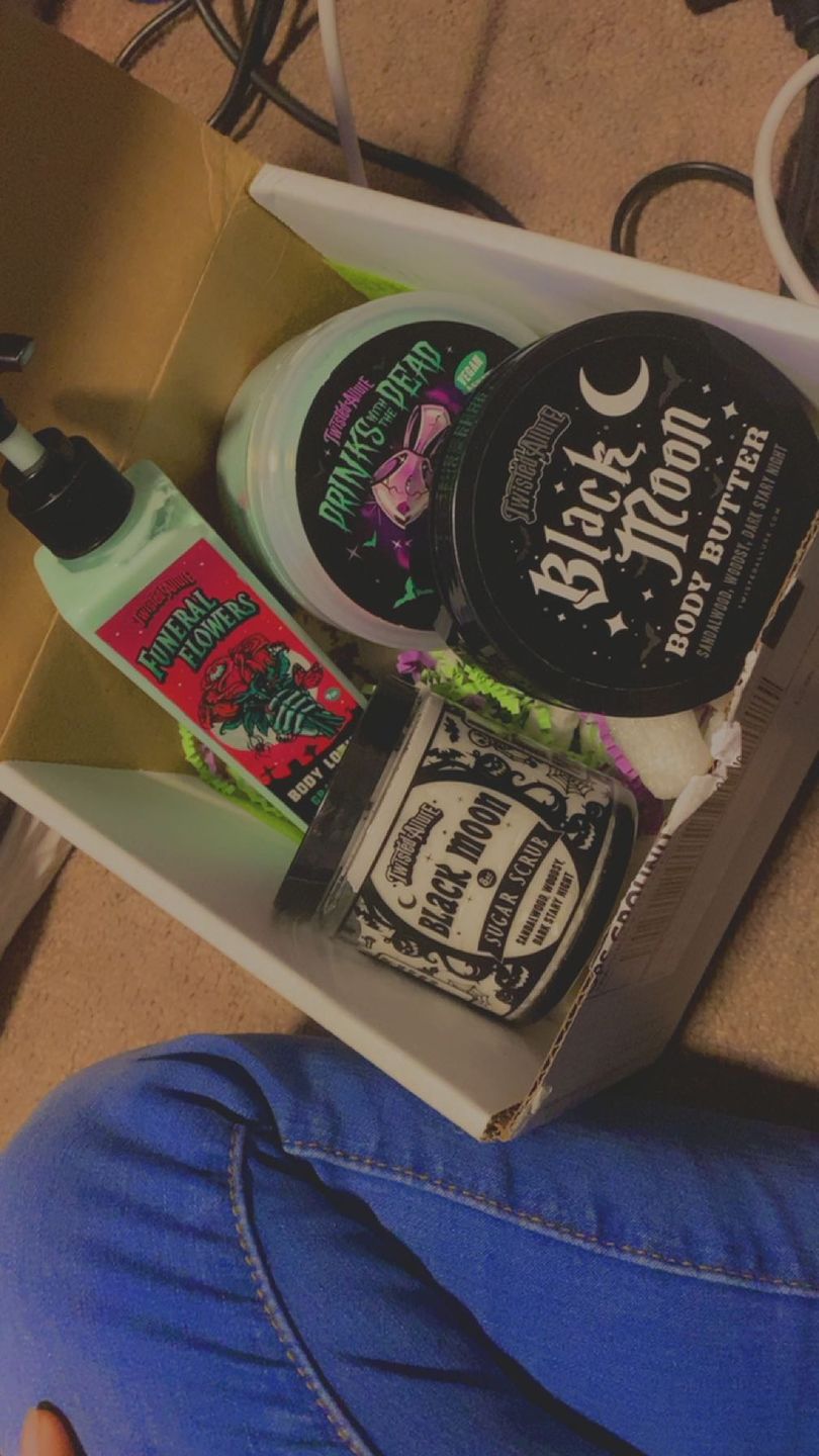 Customer photo review of Funeral Flowers body lotion (Graveyard Roses)