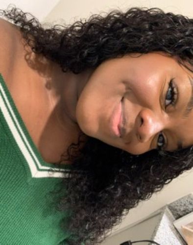 Customer photo review of 4C Edges | Luvwin 180% Density Realistic Afro Kinky Edges Free Parting Undetectable Lace Front Wig | Afro Inspired