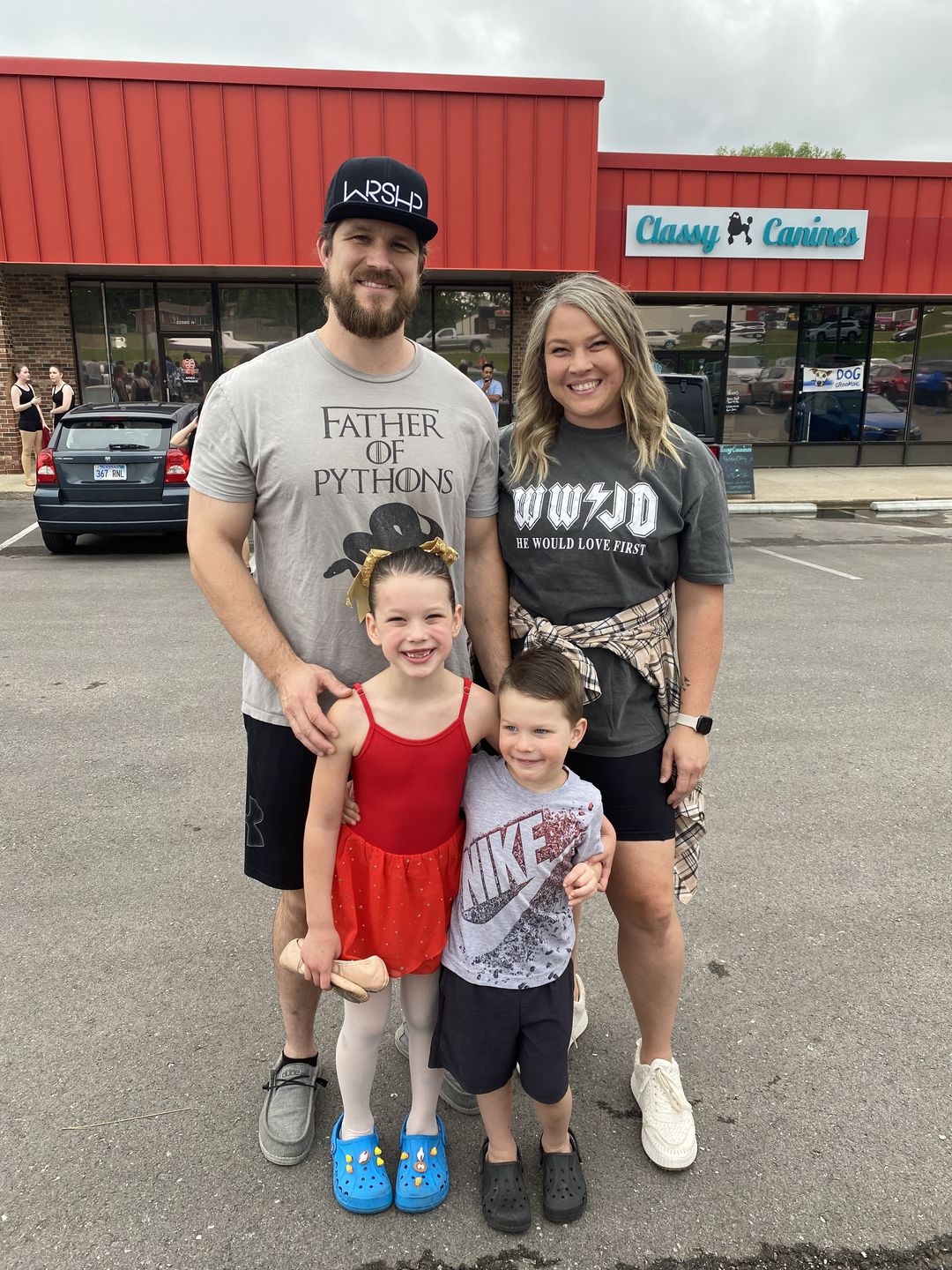 Customer photo review of WRSHP - Black SB (Product of Grace Series)