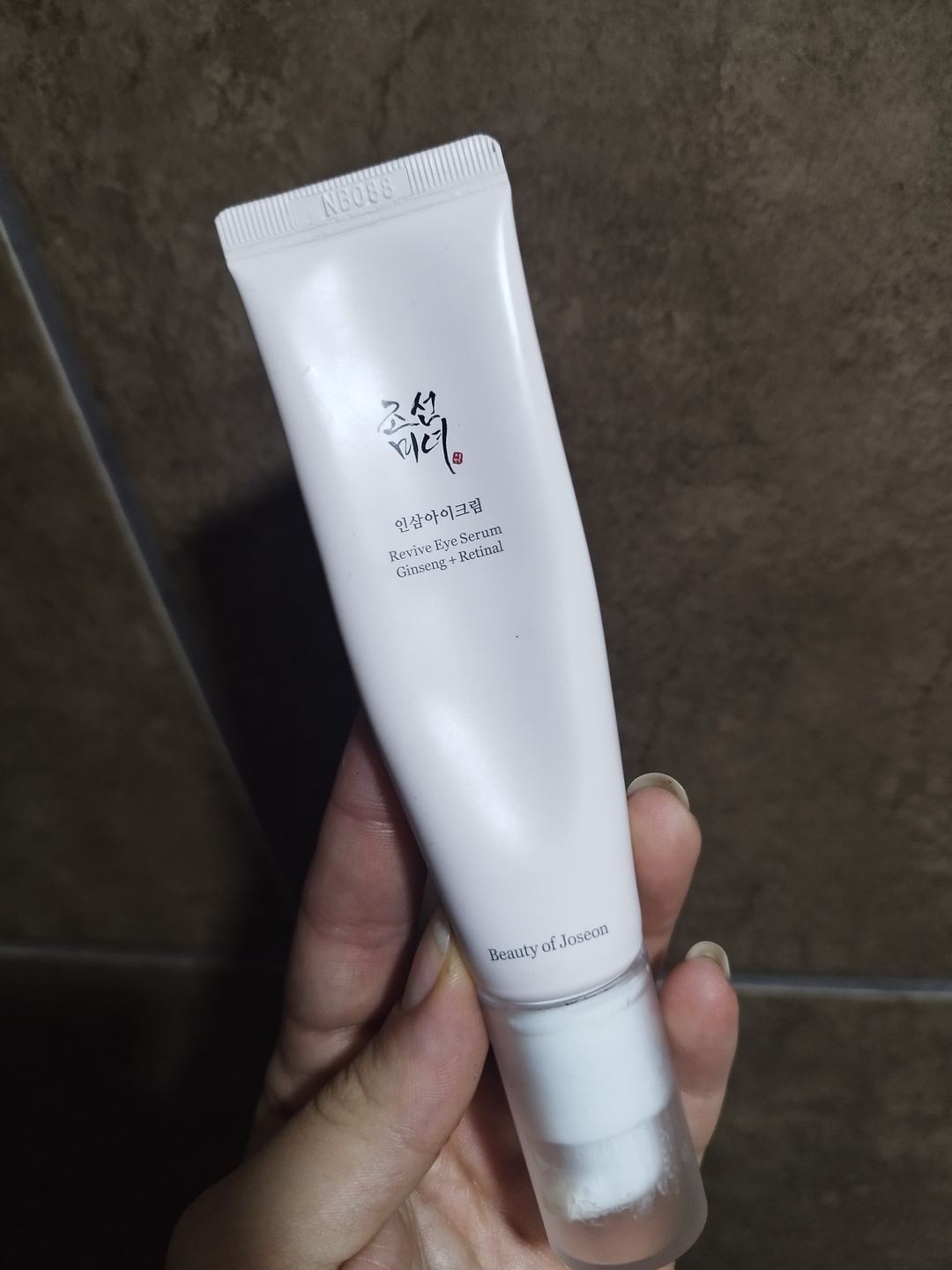 Customer photo review of REVIVE EYE SERUM : GINSENG + RETINAL 30ml