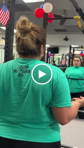 Customer video review of Salty Savage Unisex "Spliced Smile" Pocket Tee | Island Green/Black