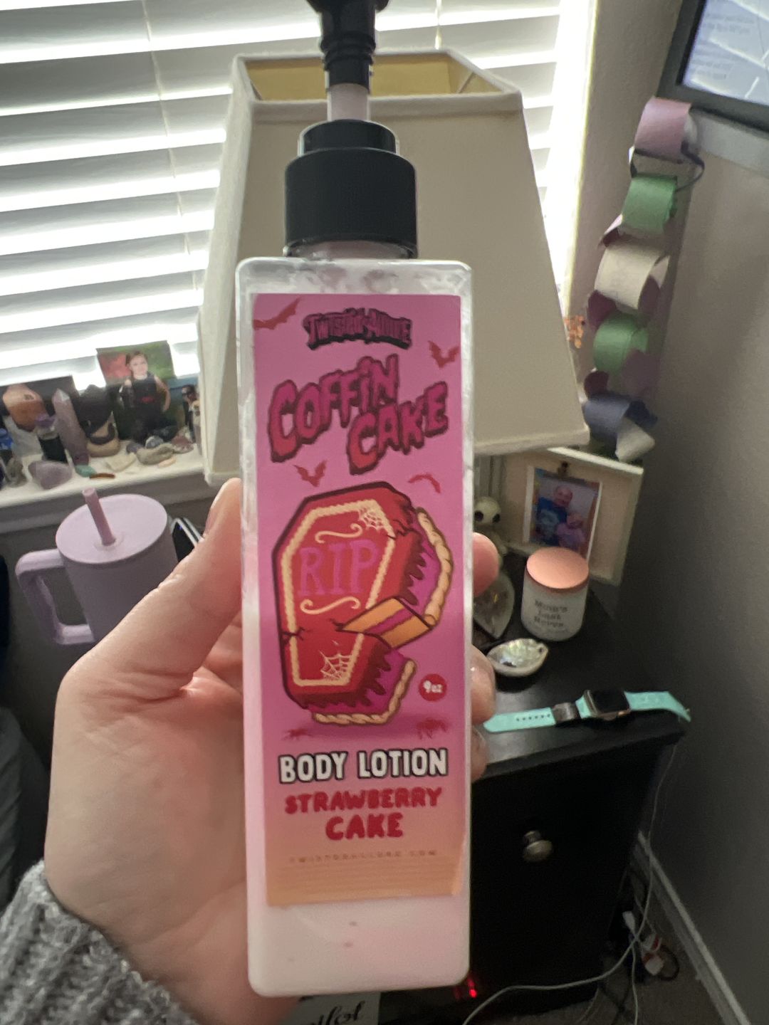 Customer photo review of Coffin Cake Body Lotion (Strawberry Cake)