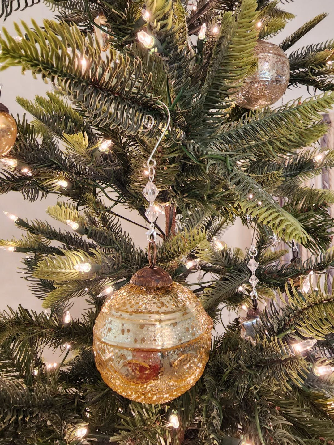 Customer photo review of Set of 4 Gold Mercury Glass Ornaments (3.15 Inch Elegant Etched Ball) - Perfect for Christmas Tree, Hanging Holiday Decoration, Gifts & Home Decor