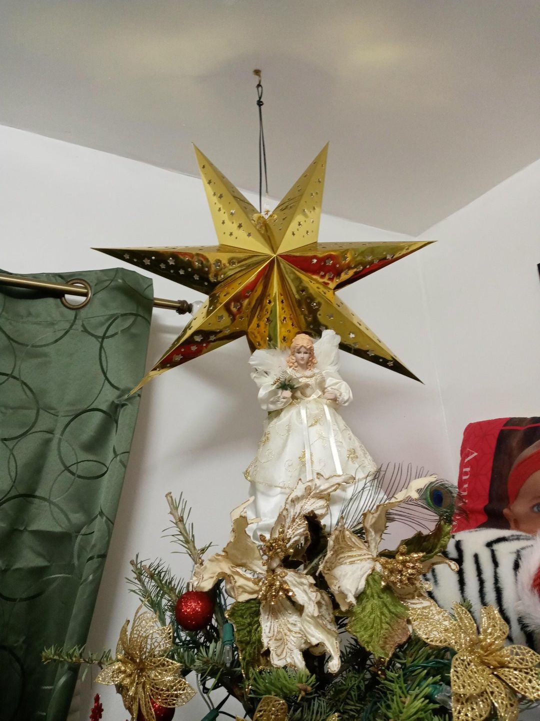 Customer photo review of Paper Star Lantern Decoration (Galaxy Gold 7-Point Shining Star)