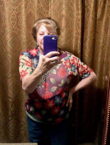 Customer photo review of Women Summer Casual Flower Spliced Knitted Loose Shirt