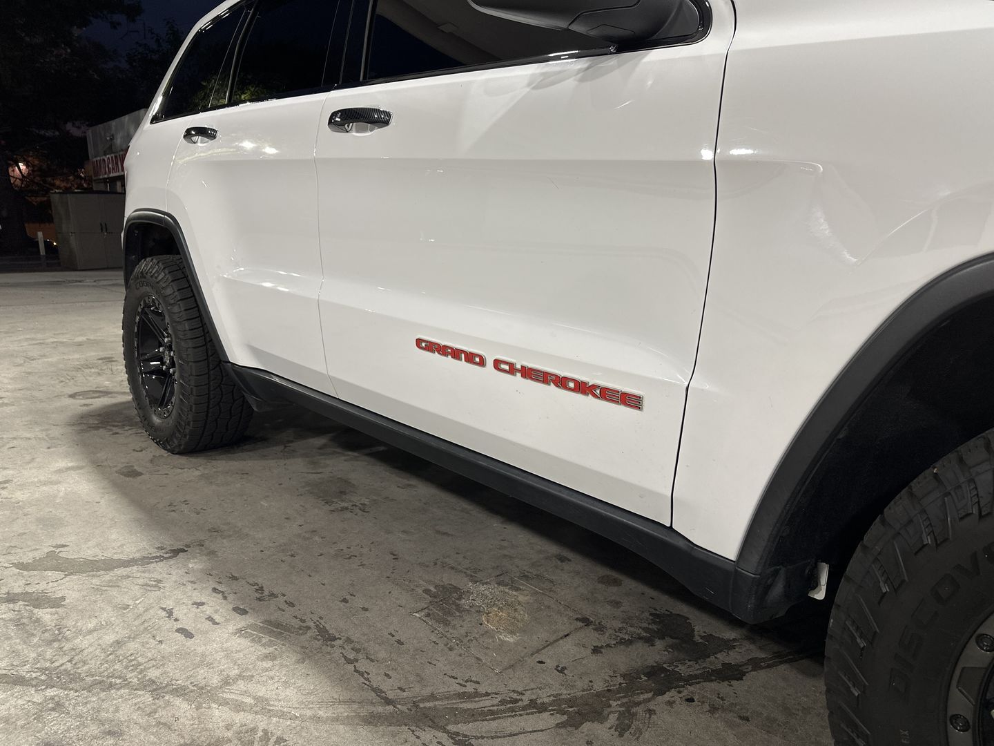 Customer photo review of Jeep Emblem Overlay Decals – Solid Colors | Fits Grand Cherokee, Grand Cherokee L