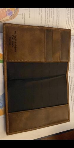 Customer photo review of Porta Pasaportes