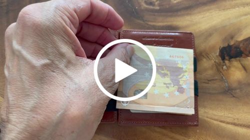 Customer video review of Flap Boy - Magic Wallet with Coin Pocket