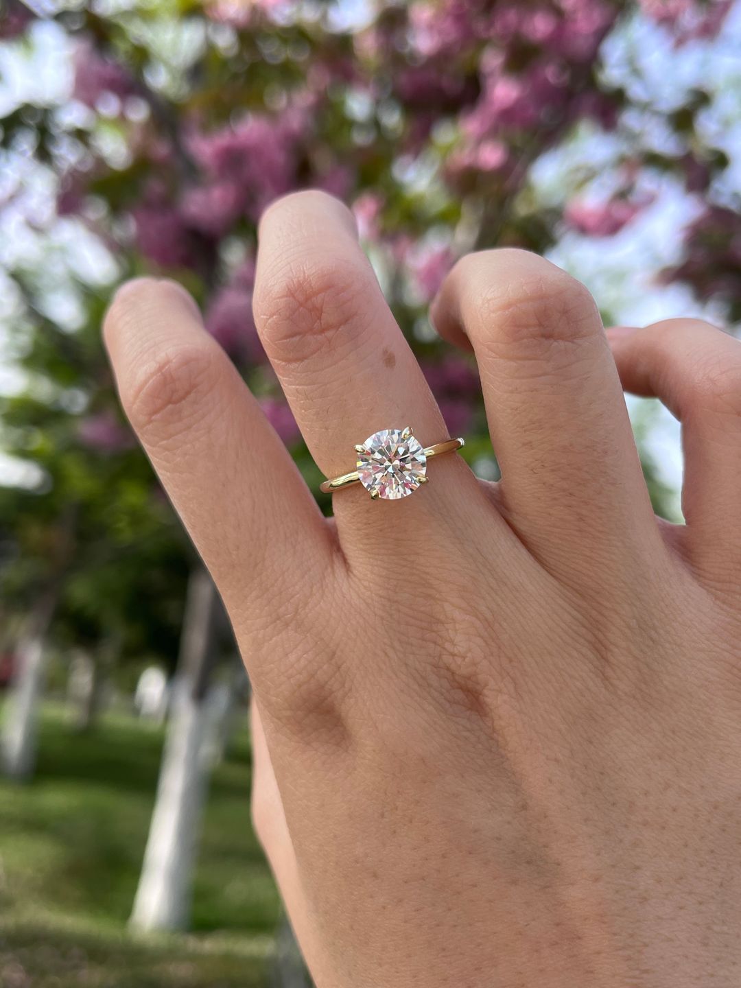 Customer photo review of Louily Classic Round Cut Engagement Ring For Women In Sterling Silver