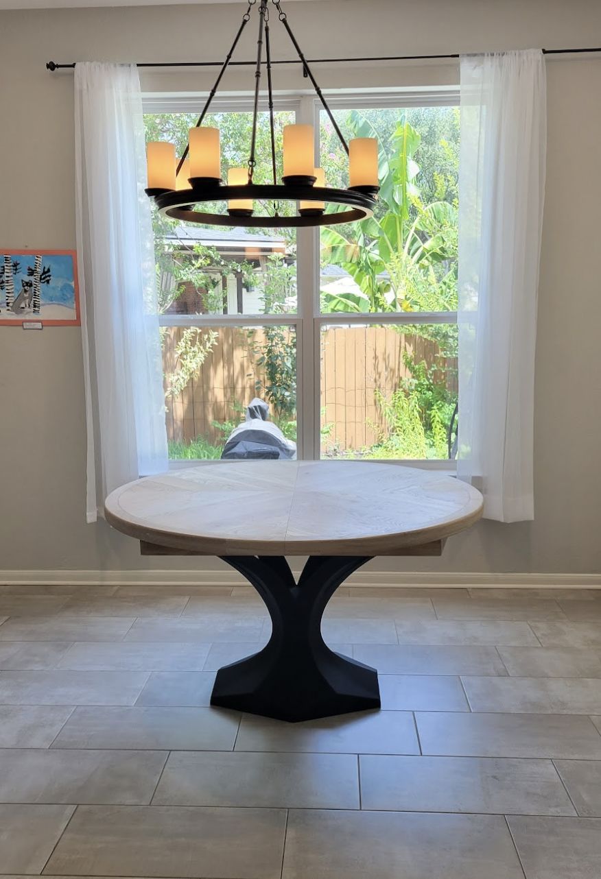 Customer photo review of Metal Table Base - 304 Dentro - 31, 22, 28H inch - Flowyline