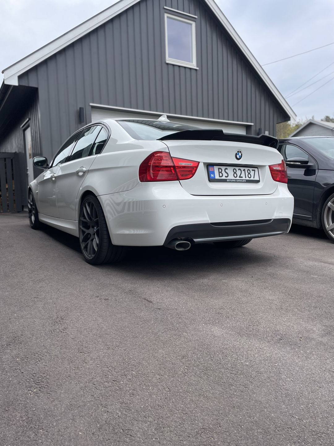 Customer photo review of PSM Spoiler til E90