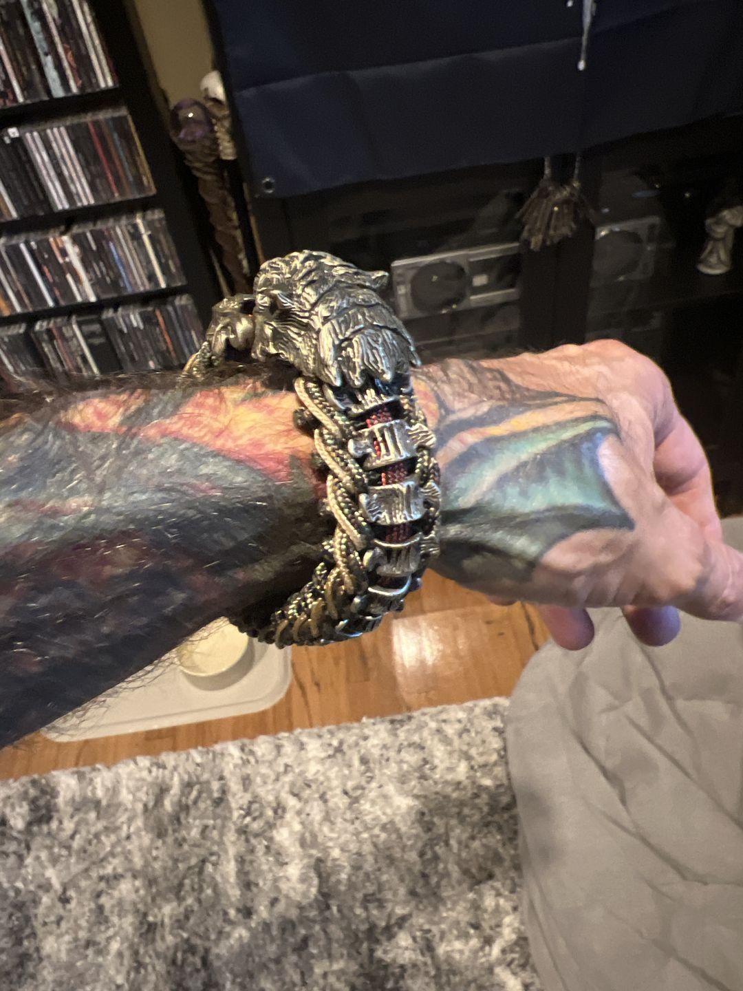 Customer photo review of Tiger Paracord Bracelet