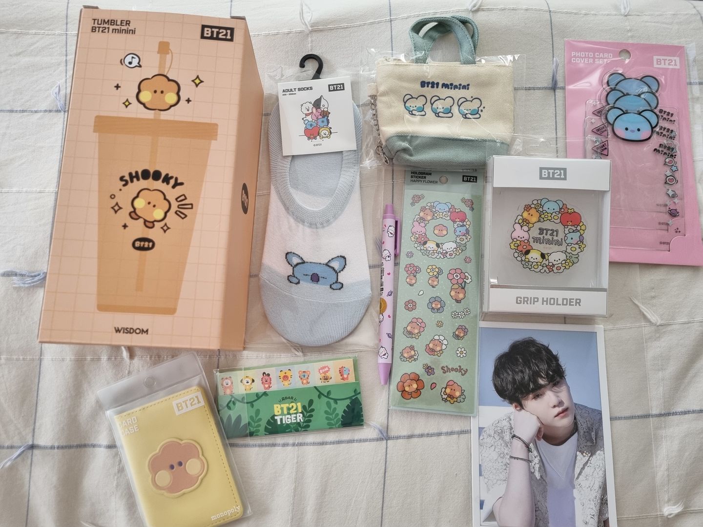 Customer photo review of BTS MYSTERY RANDOM BOX [RENEWAL VERSION]
