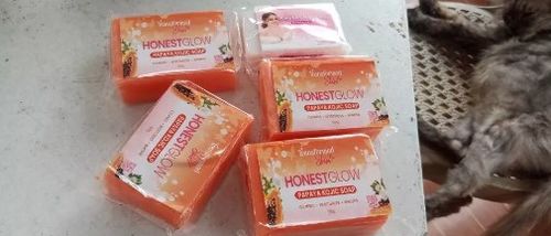 Customer photo review of HONEST GLOW KOJIC PAPAYA SOAP 70G