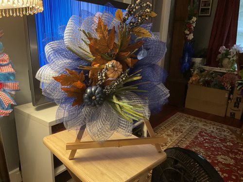 Customer photo review of 26"L Pumpkin/Gourd/Berry/Leaf Spray Navy/Lt Cream/Dk Moss HA156638