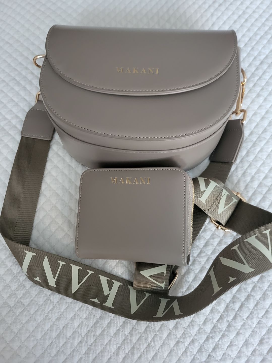 Customer photo review of KAIA - TAUPE