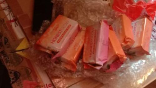Customer photo review of HONEST GLOW KOJIC PAPAYA SOAP 70G