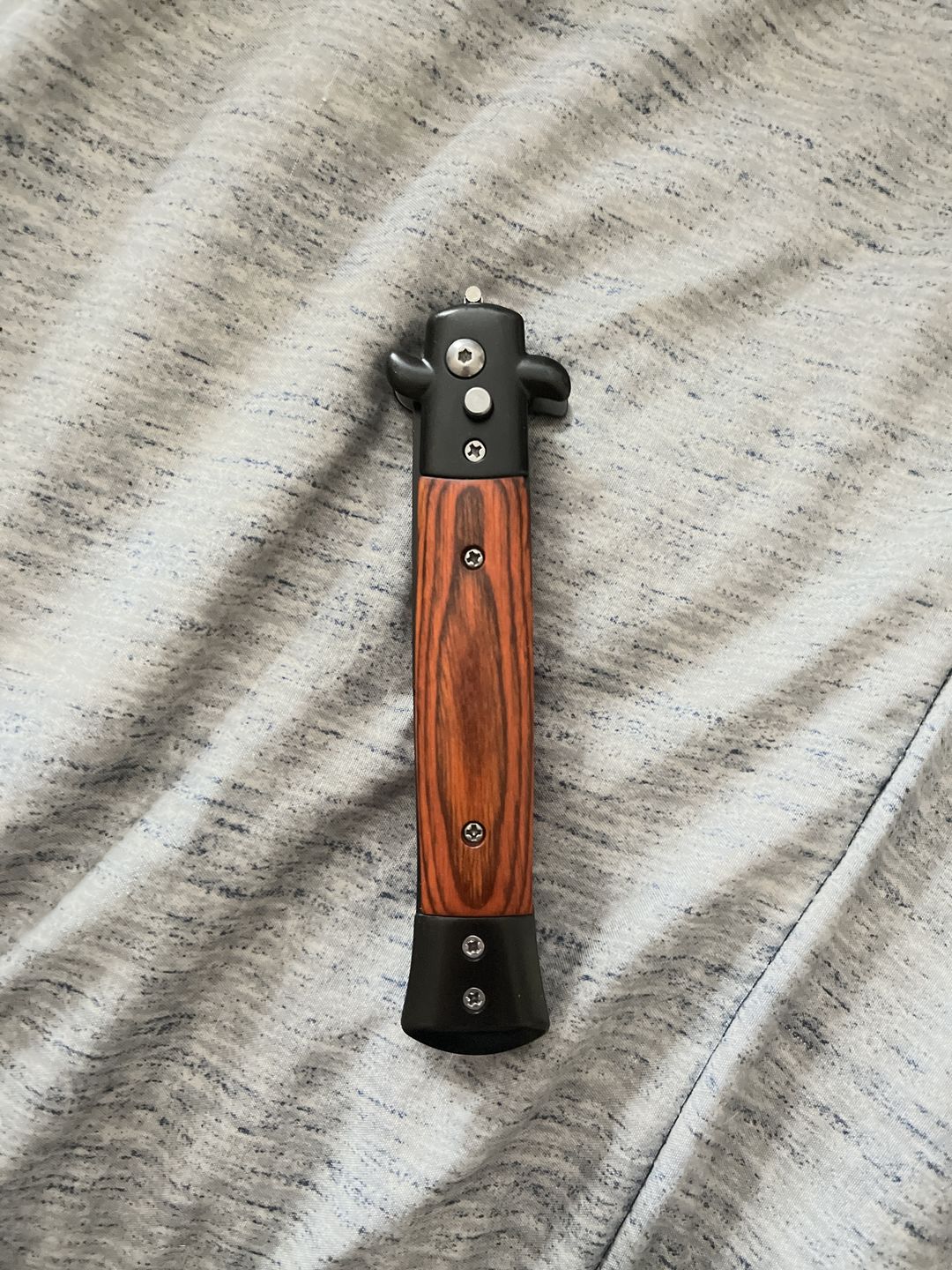 Customer photo review of Mystery Switchblade Box™