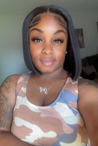 Customer photo review of Luvwin Aniyah Human Hair Bob Free Part Hairline Pre-cut Lace Front Pre-bleached 180% Density