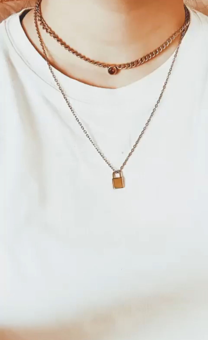 Customer photo review of Cadena Nia