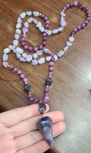 Customer photo review of Talismán collar de Amatista