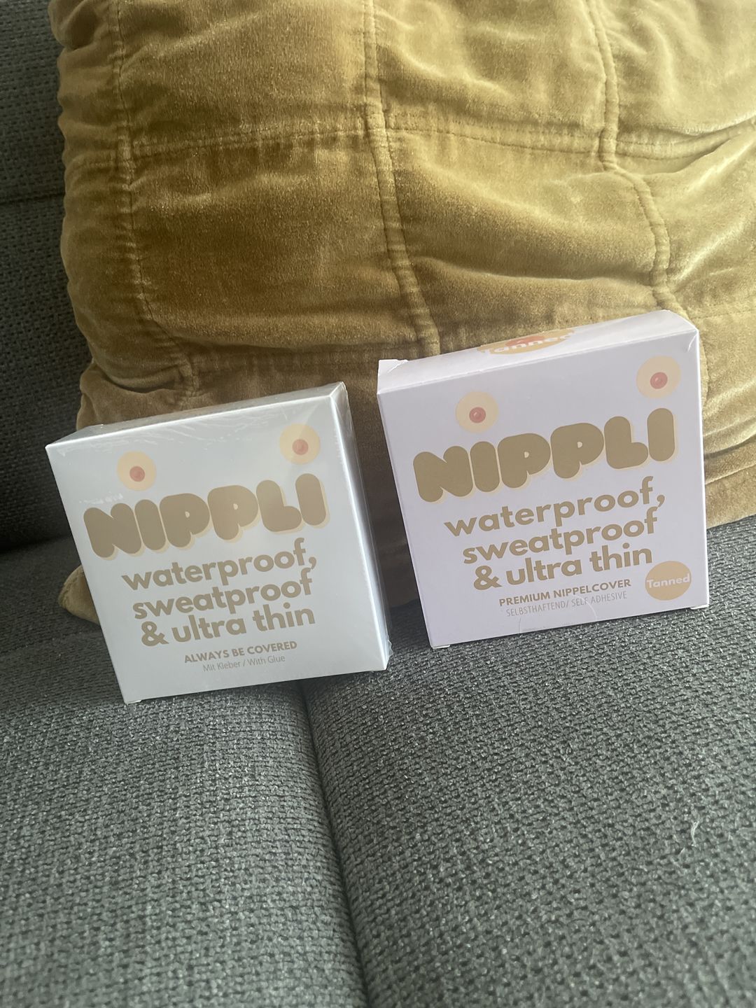 Customer photo review of 4er Mix Pack Nippelcover selbsthaftend + mit Kleber