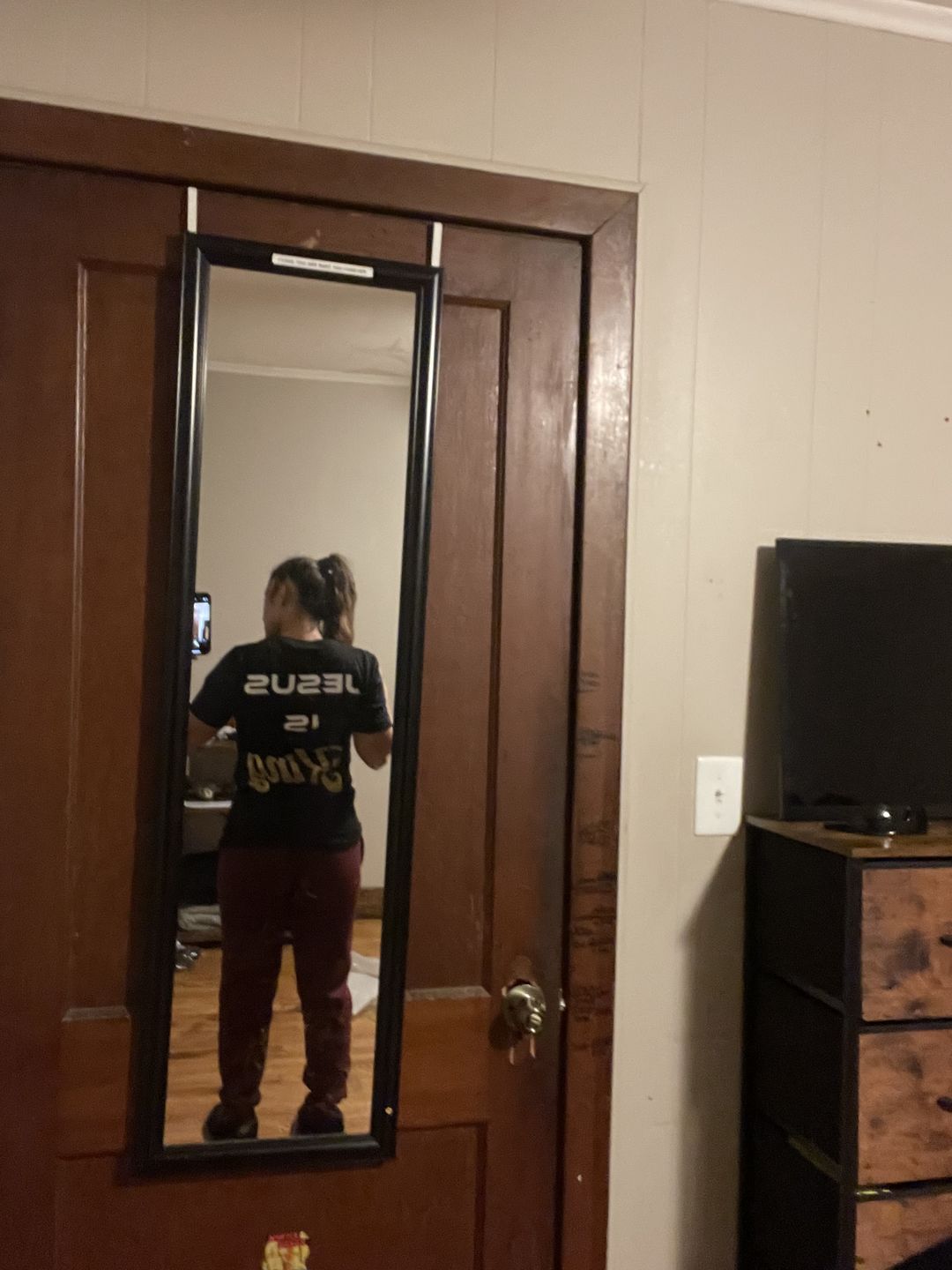 Customer photo review of Jesus is King Midweight Unisex Tee - Black
