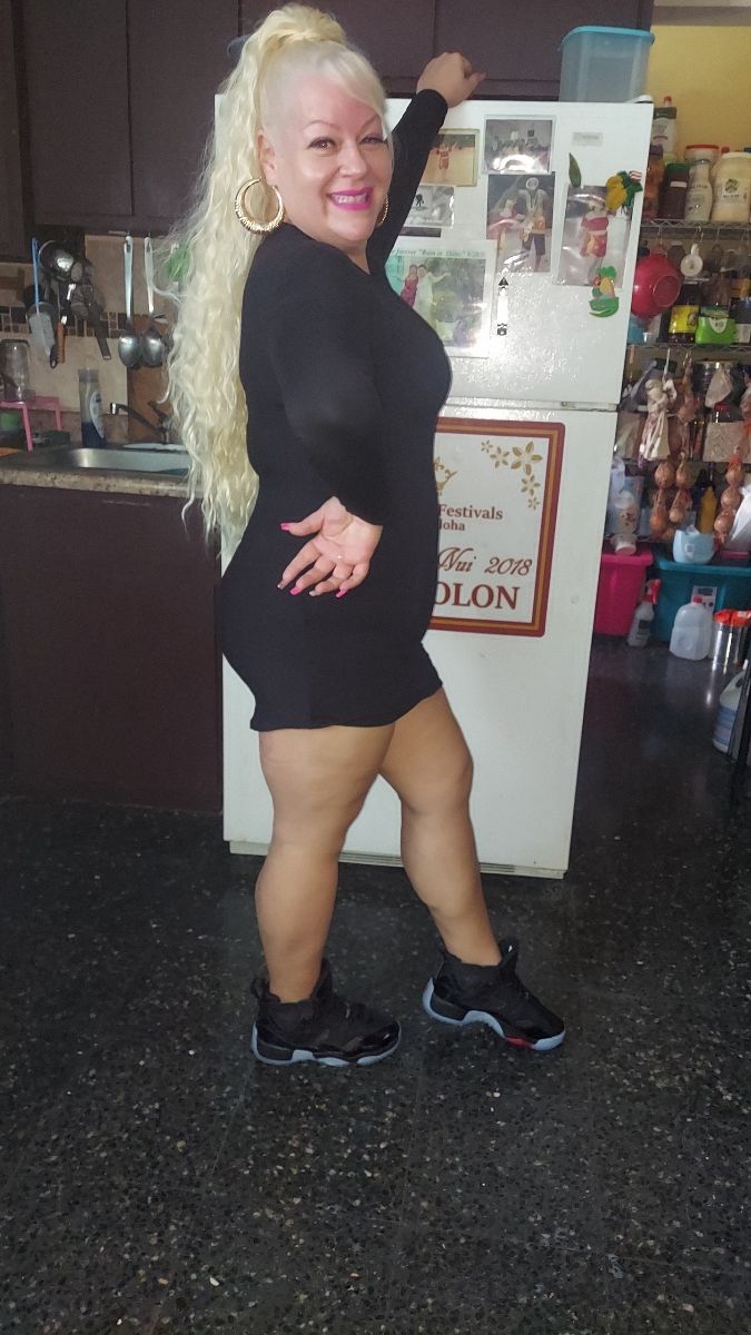 Customer photo review of OG T-SHIRT DRESSES - BLACK (SHORT SLEEVE)