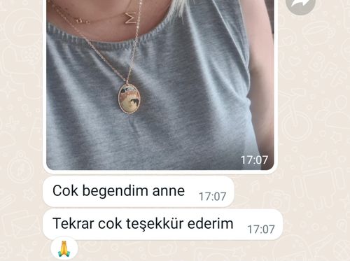 Customer photo review of Gustav Klimt Mother and Child Tablo Tasarım Kolye