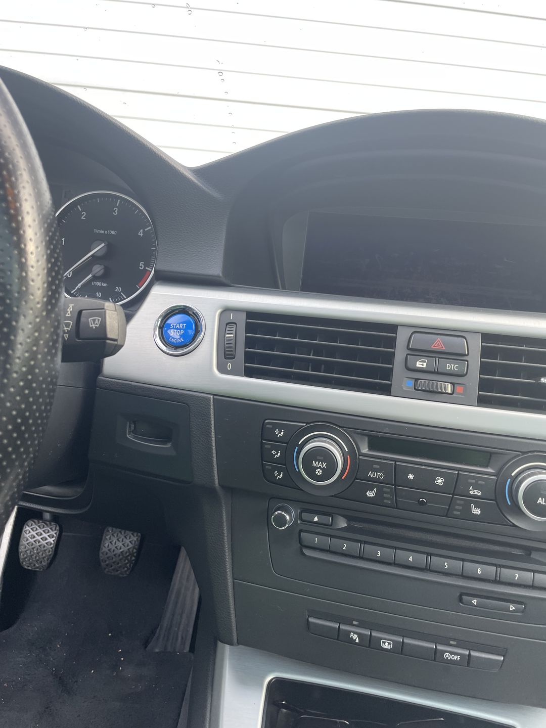 Customer photo review of BMW E6x/E8x/E9x Startknapp