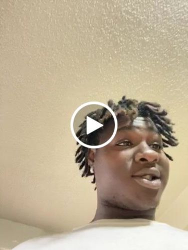 Customer video review of St Lucia Gold Sea Moss Gel ..