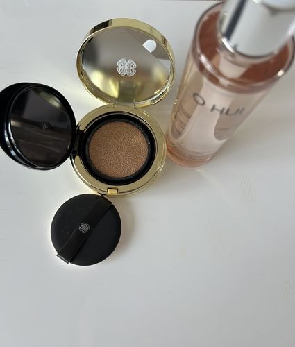 Customer photo review of [OHui] Ultimate Cover CC Cushion Compact Sunscreen Broad Spectrum SPF 50 -No.2 Honey Beige X 2ea