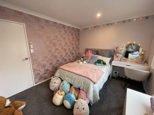 Customer photo review of Glistening Tropical Tree Wallpaper - Metallic Highlights