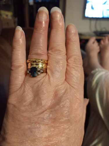 Customer photo review of Candy Slim Band Ring
