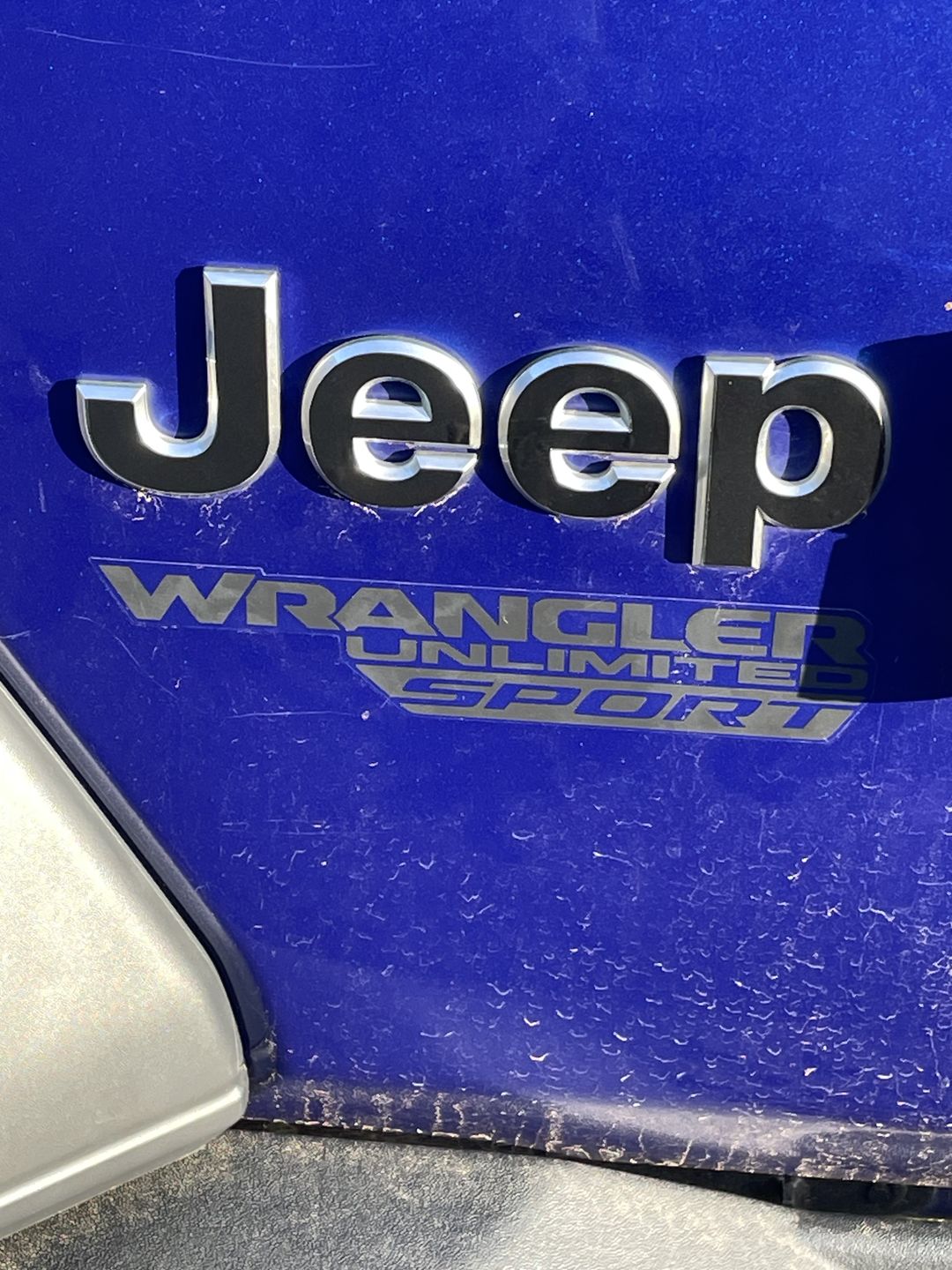 Customer photo review of Emblem Black-Out Kit | Overlay Set for Jeep Models (Cherokee, Wrangler, Gladiator & More)