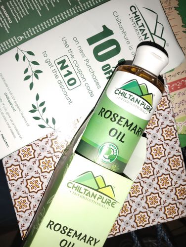 Customer photo review of Rosemary Oil – Deeply hydrates skin, aids in controlling sebum production, reduces blemishes 100% pure organic [Infused]