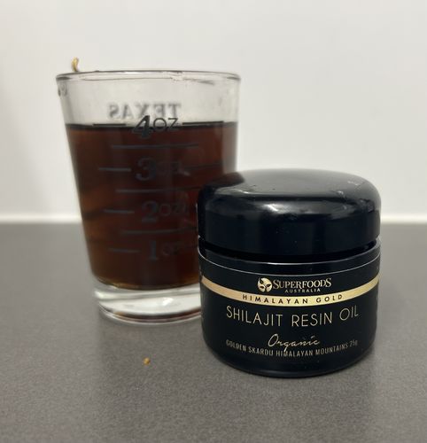 Customer photo review of Shilajit Resin Oil Himalayan Gold