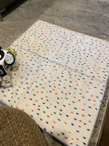 Customer photo review of Playful Raindrops · Regular